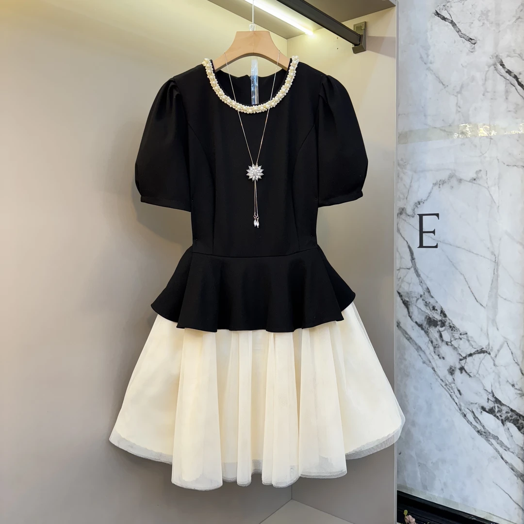 法式高级感珍珠领拼接泡泡袖设计新款设计感小众百搭连衣裙99861