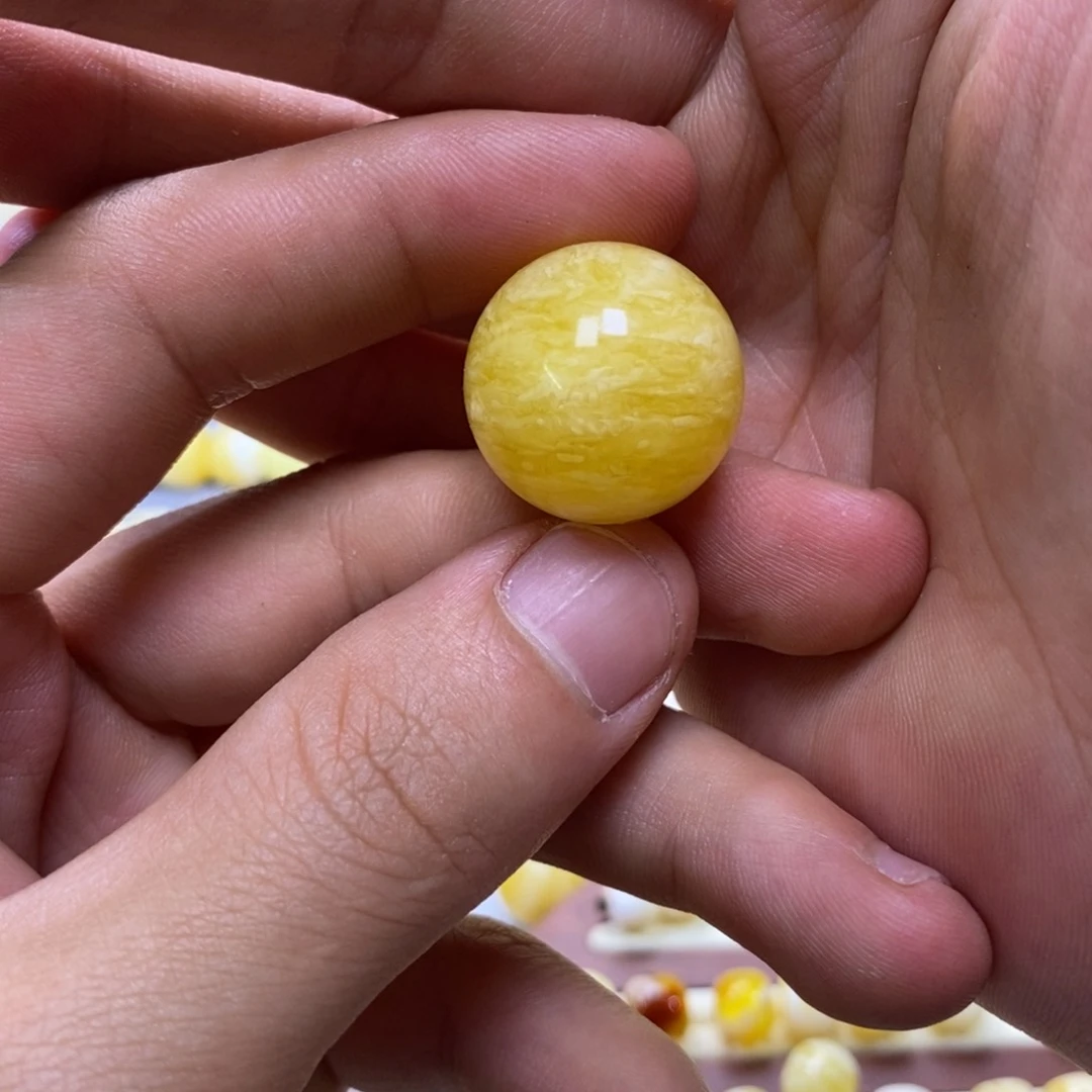 琥珀未镶嵌珠宝奇石20.9mm