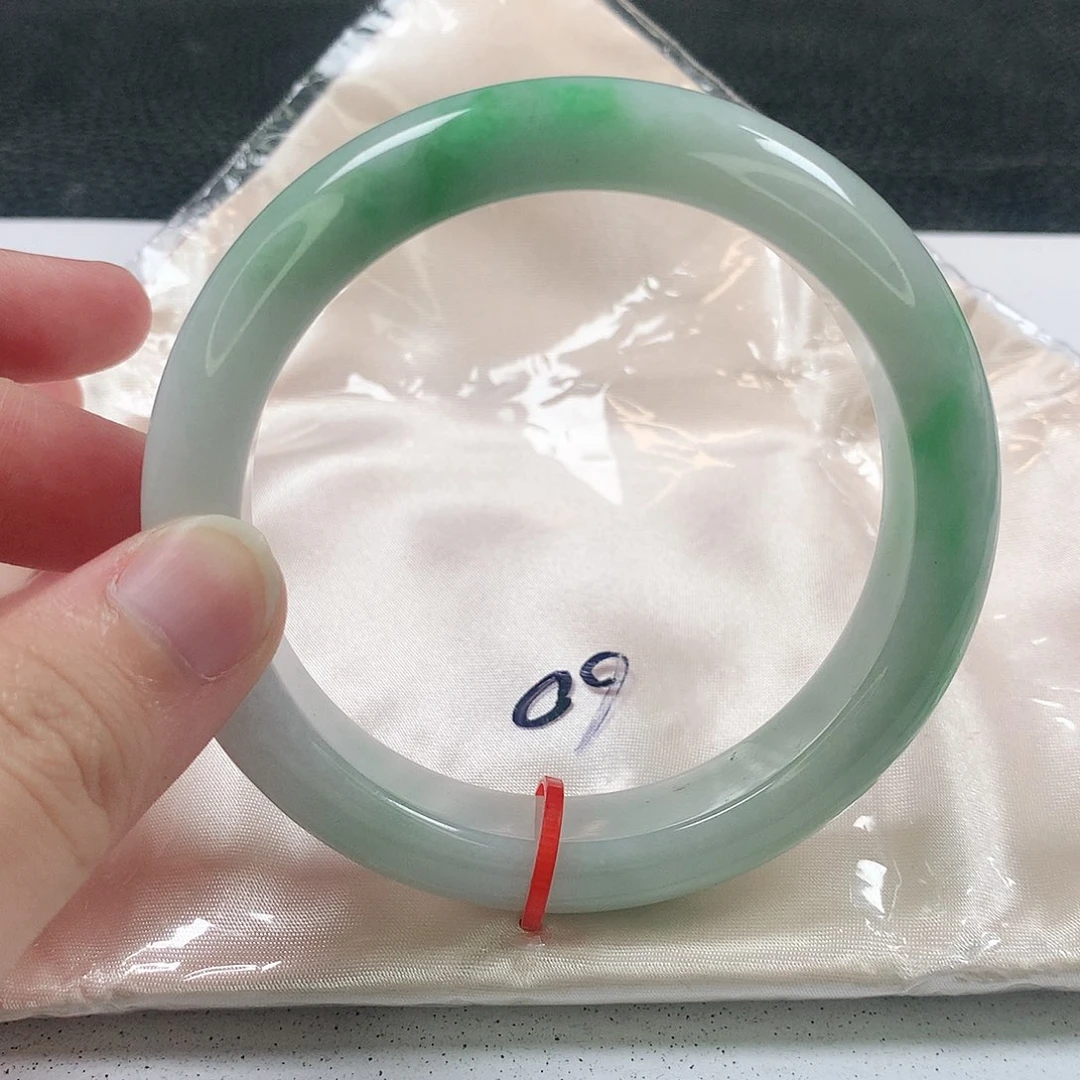 未镶嵌手镯翡翠343