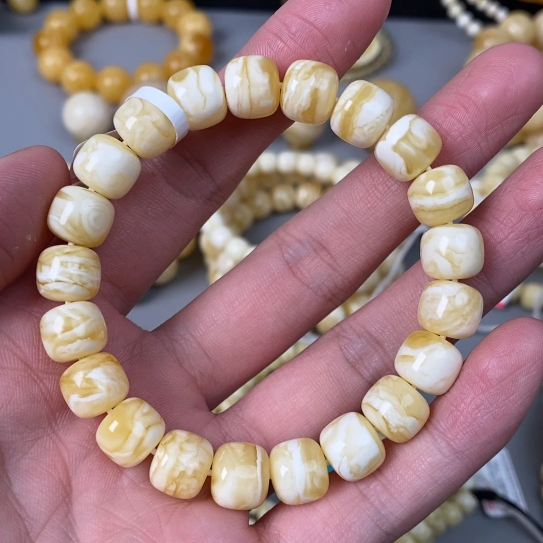 琥珀珠宝奇石未镶嵌10.8mm