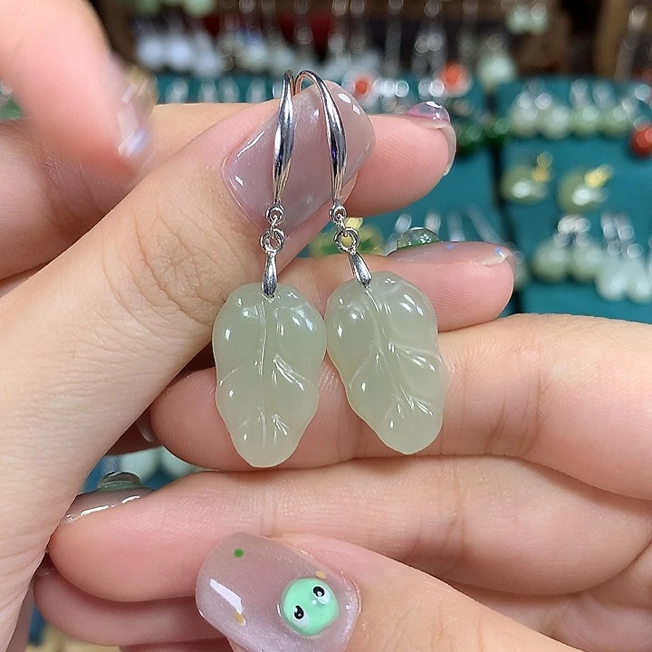 和田玉银S925镶嵌耳饰金枝玉叶