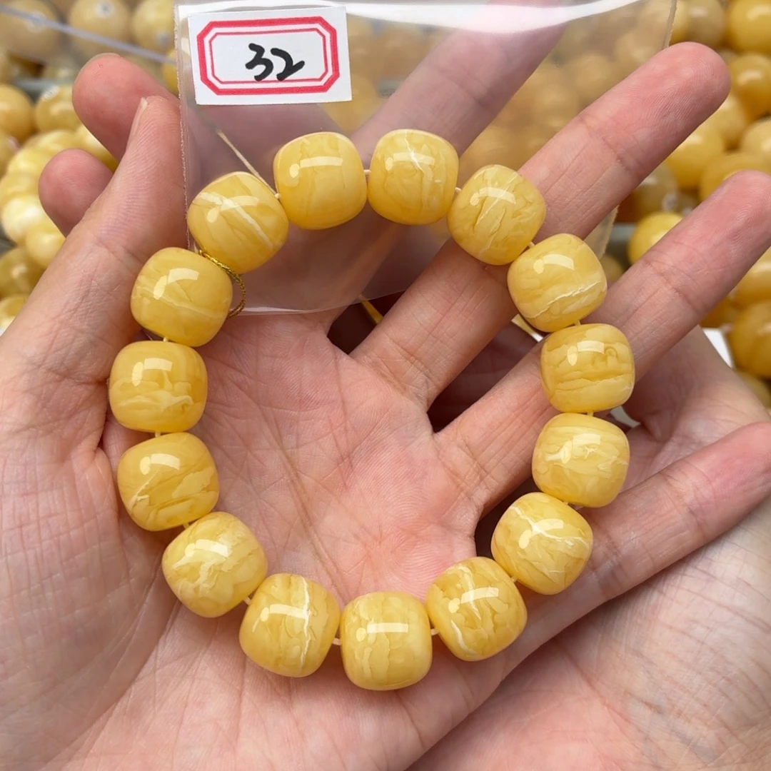 杰***娣裸石蜜蜡未镶嵌14老型同料手串