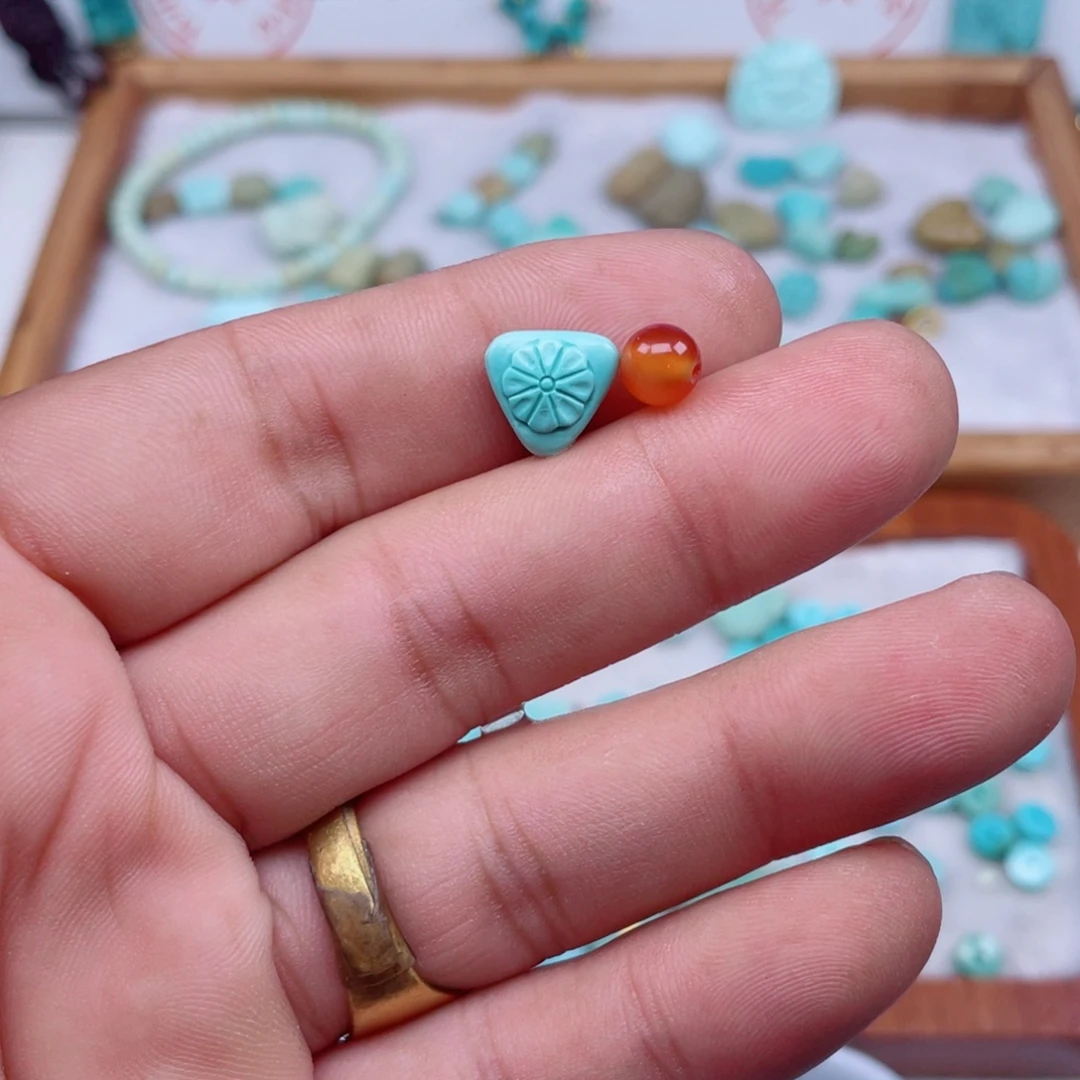 颈饰未镶嵌南红玛瑙126
