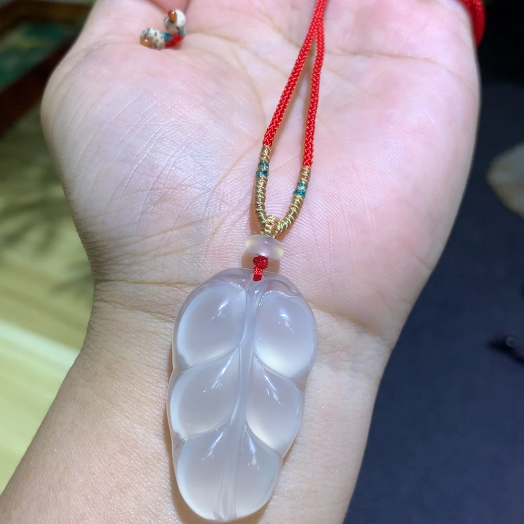 玛瑙/玉髓未镶嵌手镯大叶子