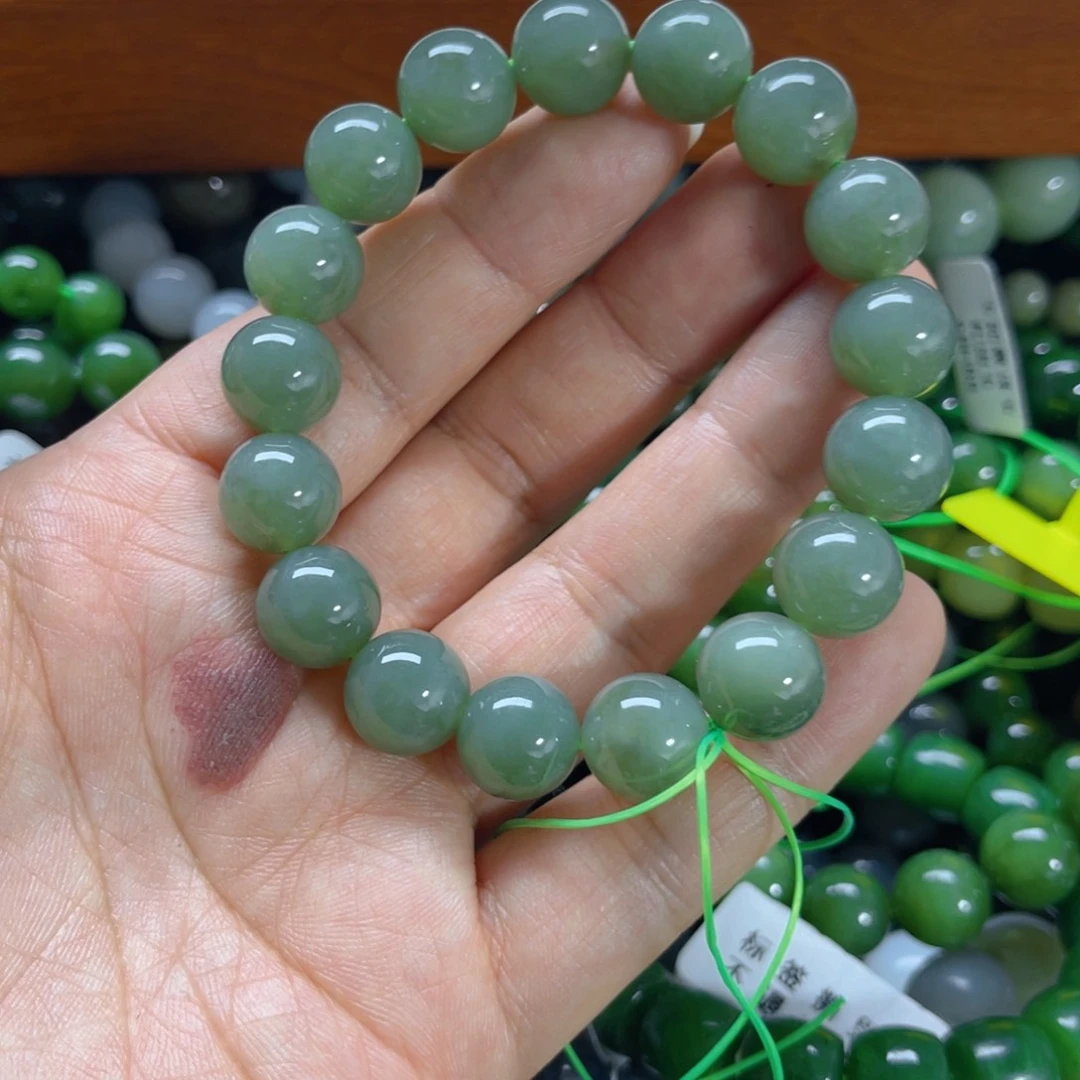 未镶嵌手链和田玉
