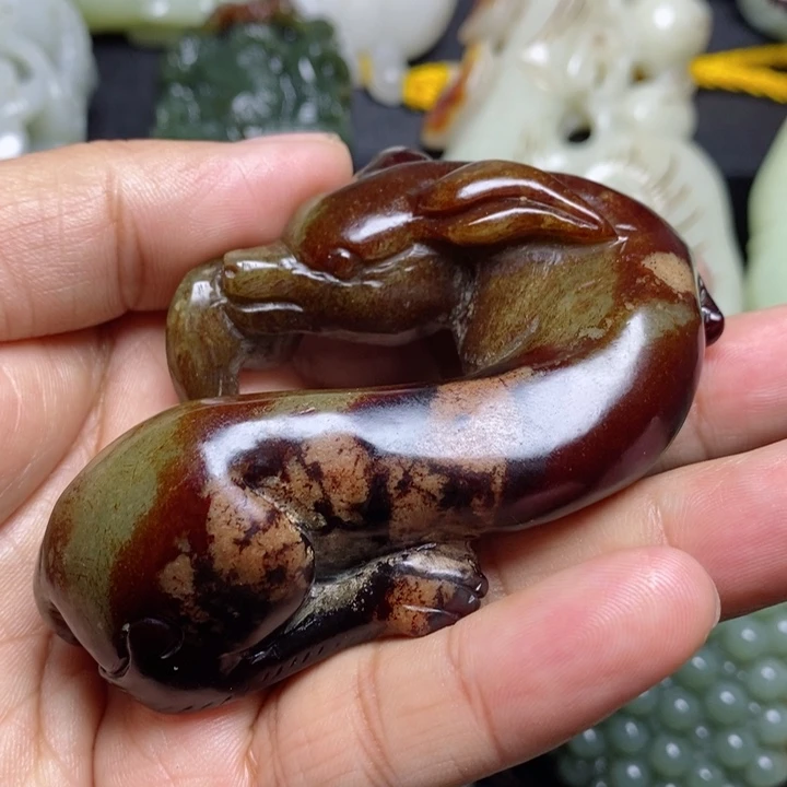 和田玉颈饰未镶嵌余**涂