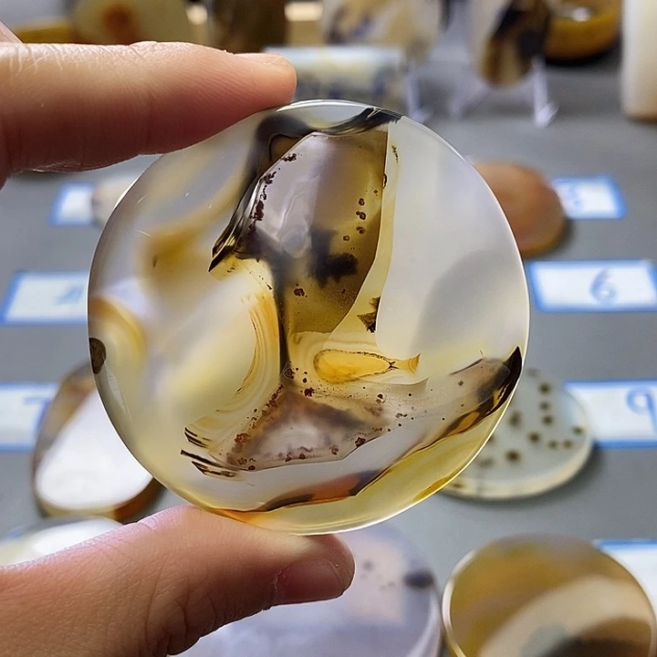 玛瑙/玉髓未镶嵌珠宝半成品187