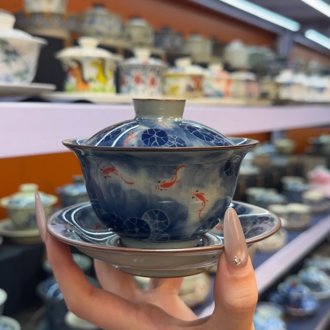 我在外面吃饭呢你在哪了我