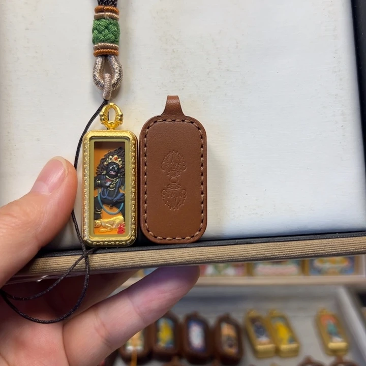 徐***之吊坠黄财神单面皮卡