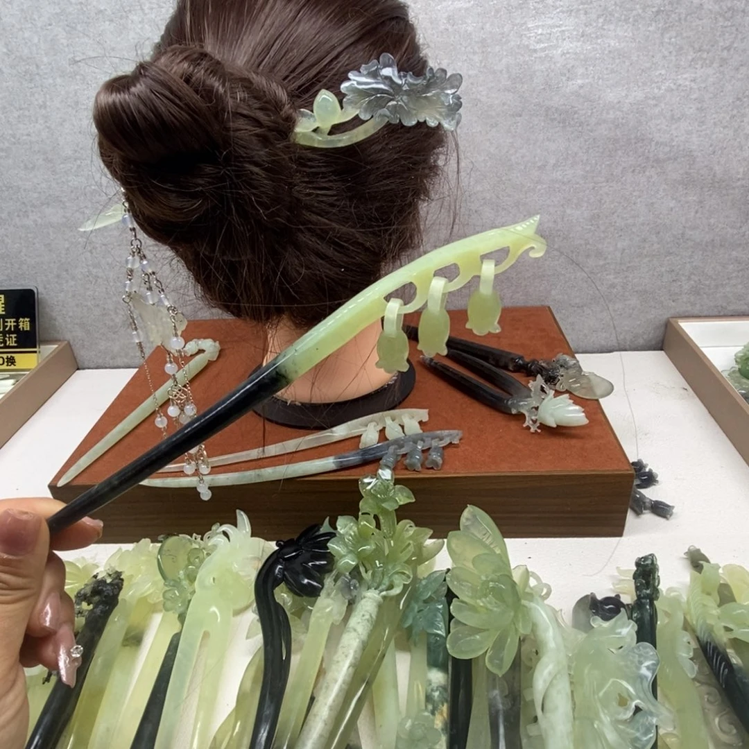 蛇纹石玉未镶嵌发饰