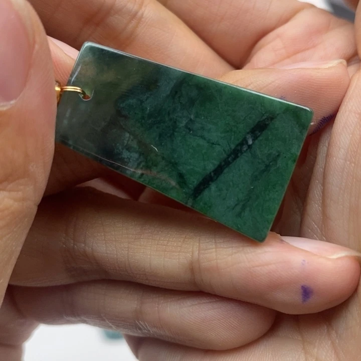 翡翠未镶嵌吊坠(不含链)化*B137