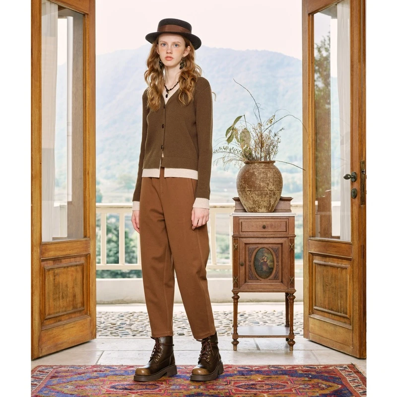 0046【赵老板专属】菀草壹2025冬季新款V领针织开衫女G00433451