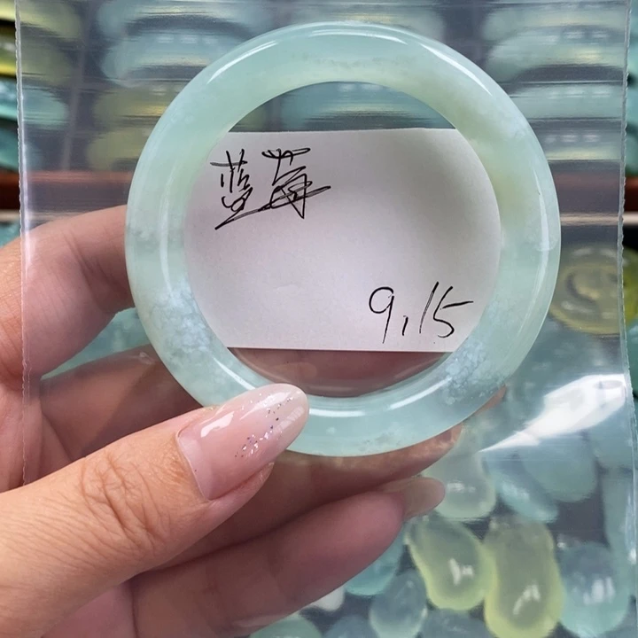 未镶嵌蛇纹石玉手镯北*?
