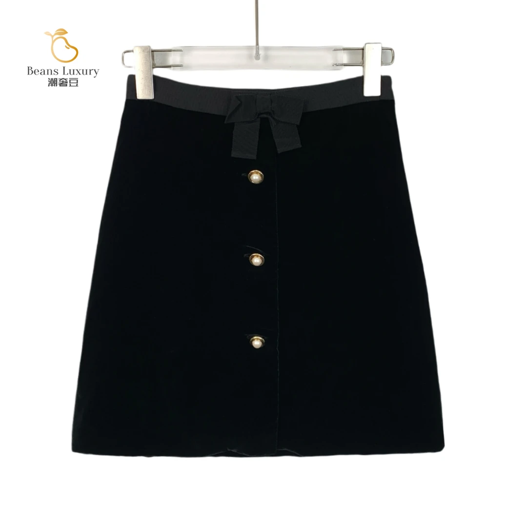 99新 MIU MIU/缪缪 潮奢豆 严选/蝴蝶结珍珠扣饰半身裙/H13364