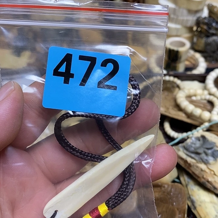 张****）天然猛犸牙雕刻品