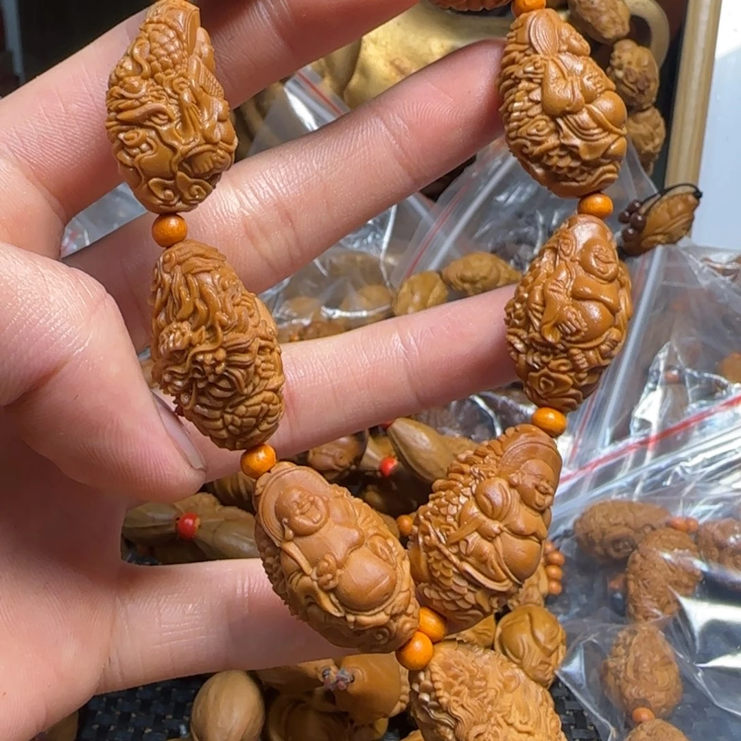 橄榄核手串/手链龙弥勒