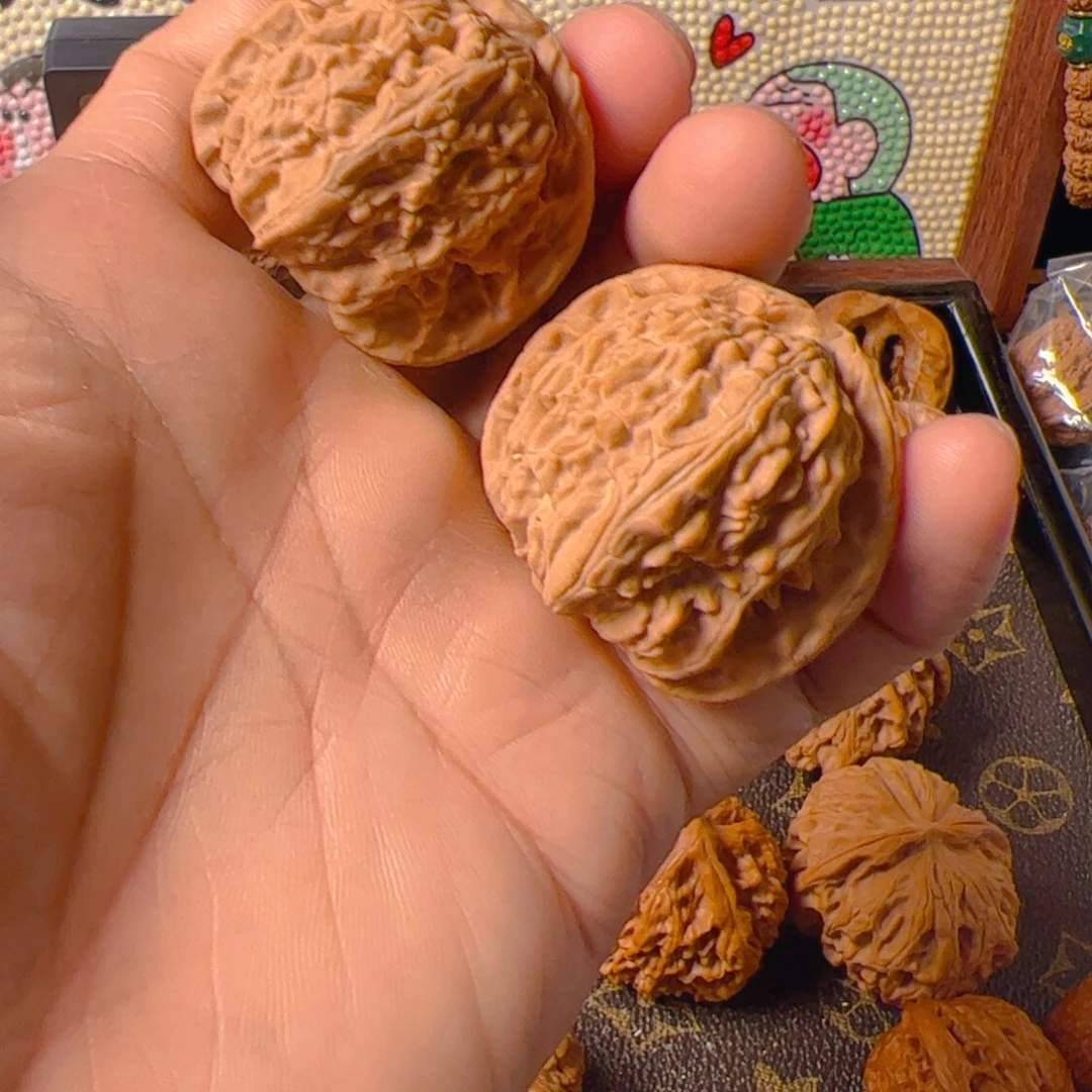 把件文玩核桃白狮子40