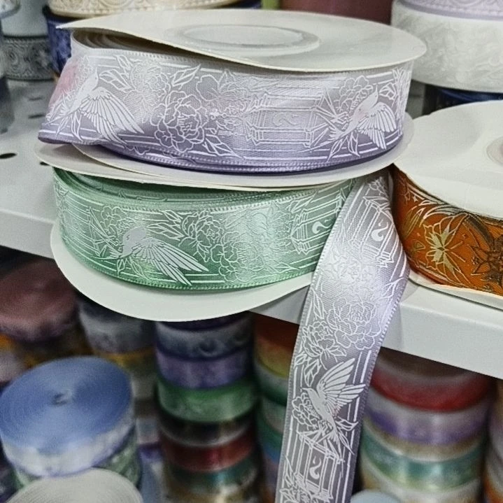 搪瓷织物零零零零两个鸟笼