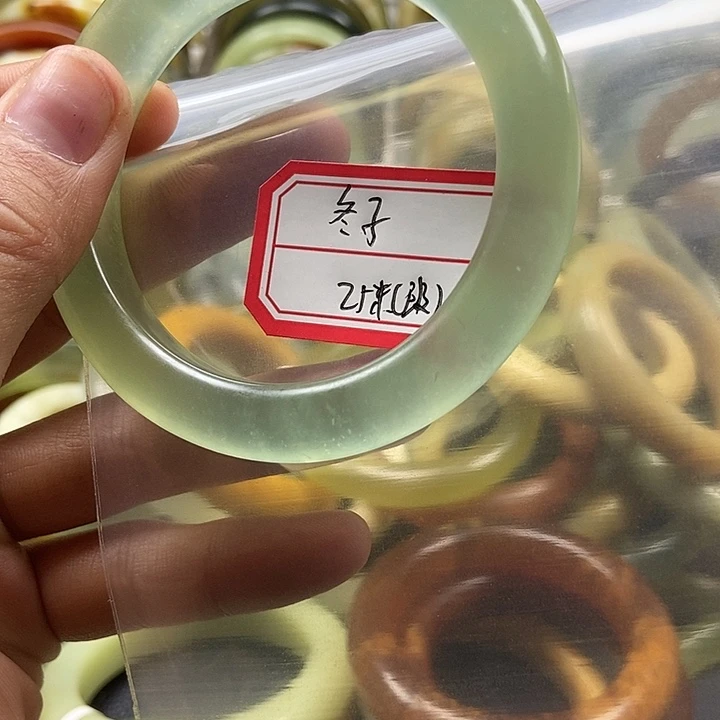 蛇纹石玉手镯未镶嵌冬*