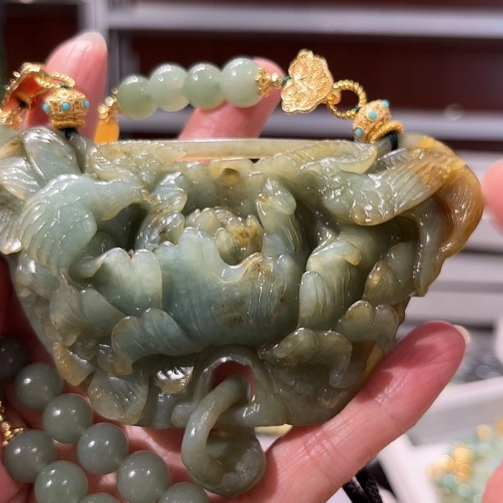 岫玉未镶嵌毛衣链