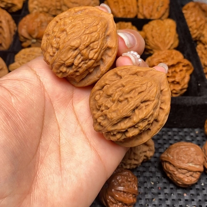 吊坠文玩核桃秦岭野生50