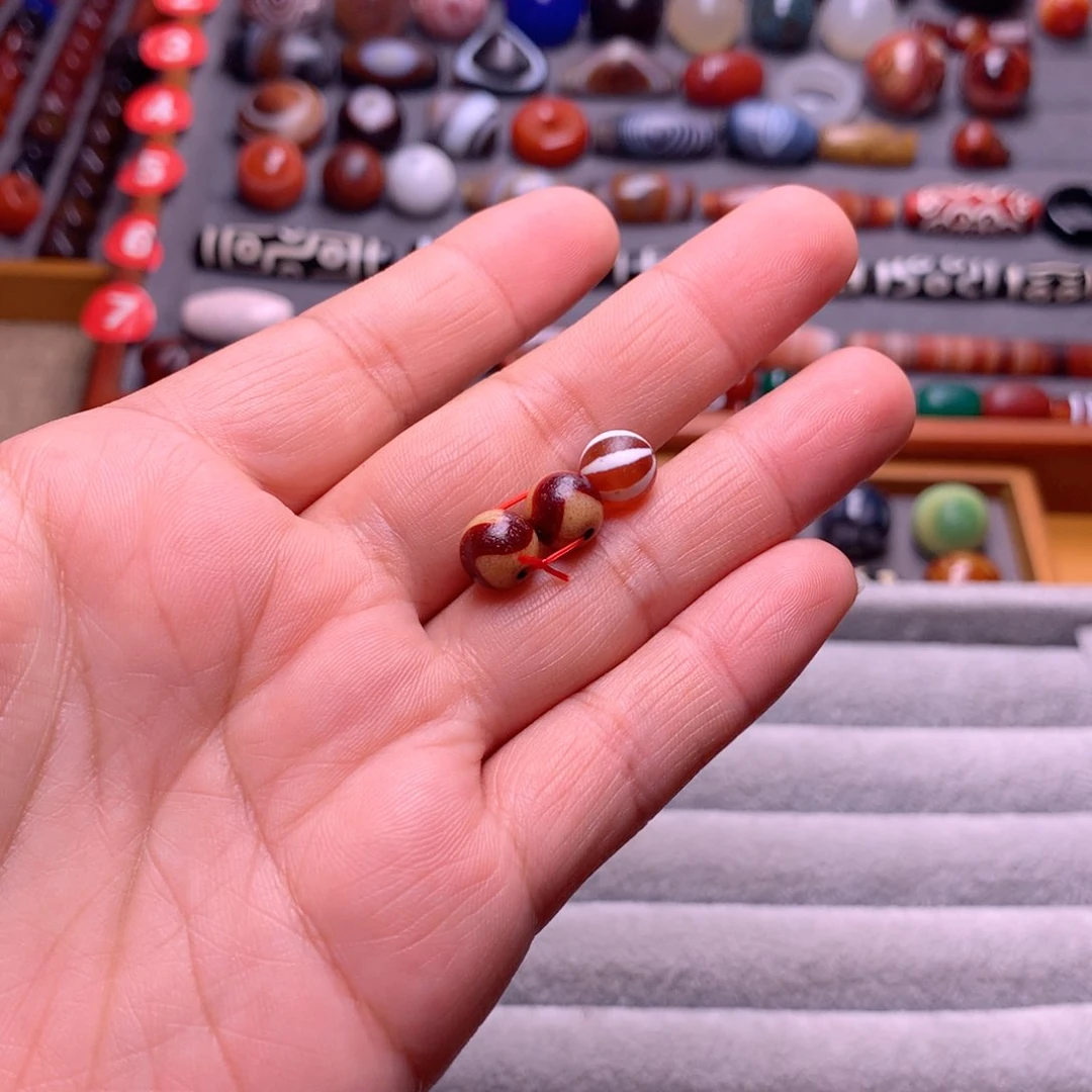 玛瑙/玉髓颈饰未镶嵌半**仙