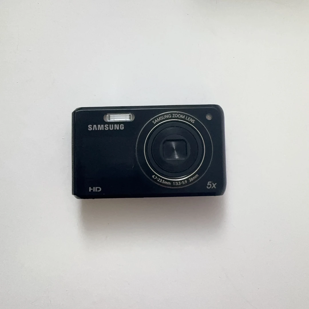 95新 Samsung/三星 DV100 1610w像素 双屏可以自拍CCD