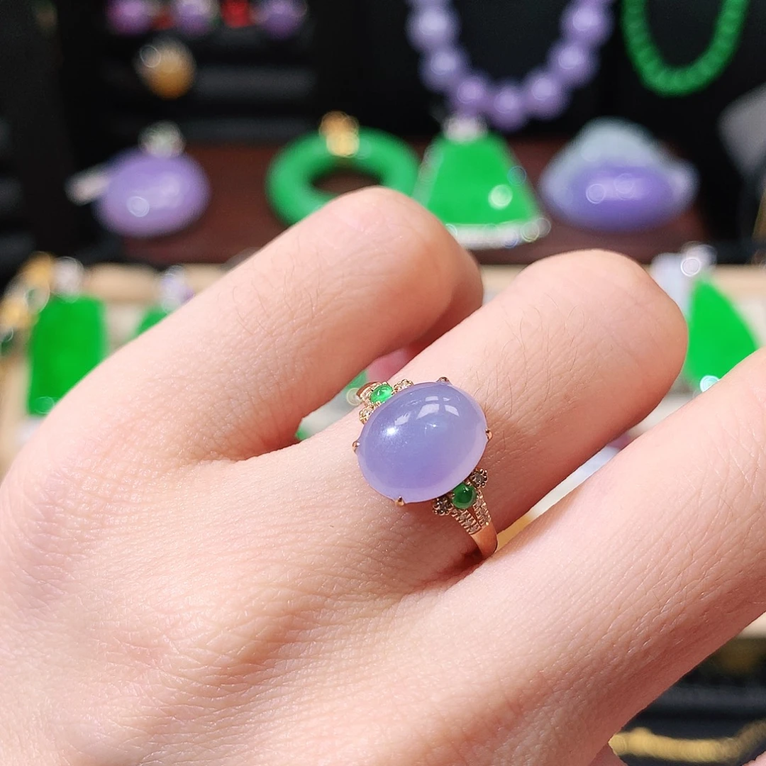 翡翠18K金镶嵌戒指