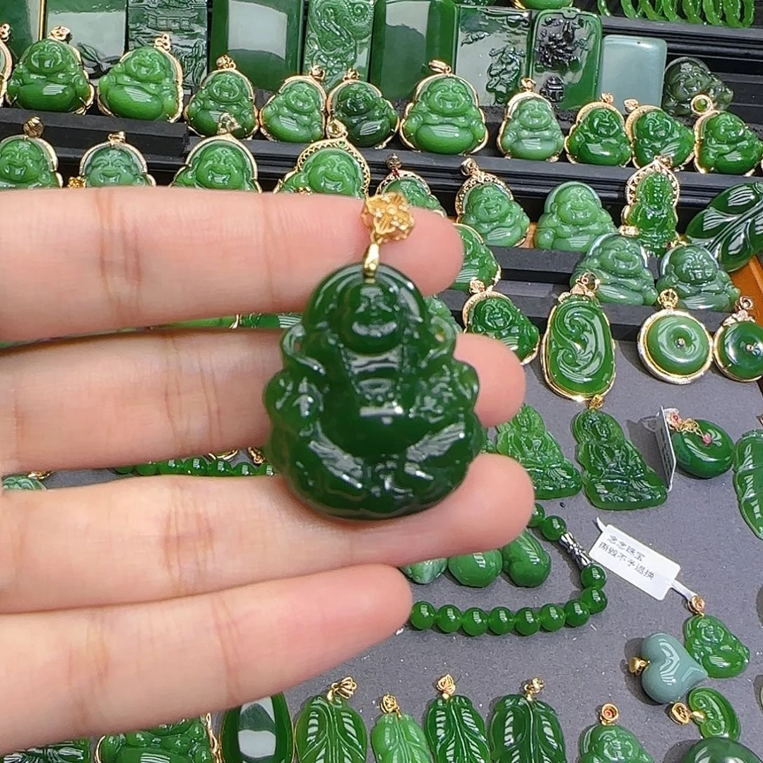 和田玉（碧玉）18K金镶嵌颈饰
