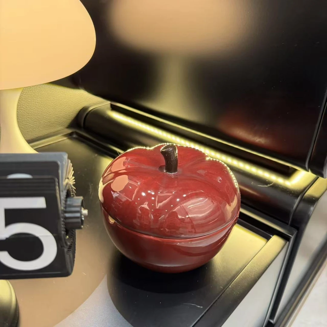 创意苹果陶瓷烟灰缸家用带盖防飞灰茶桌专用大号烟灰缸桌面装饰品