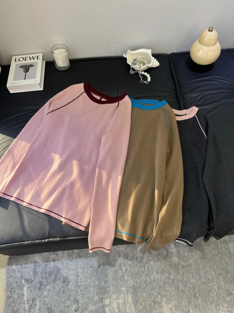 【巴恩风打底】2025春季新款撞色设计感舒适贴身打底衫女.Y7846