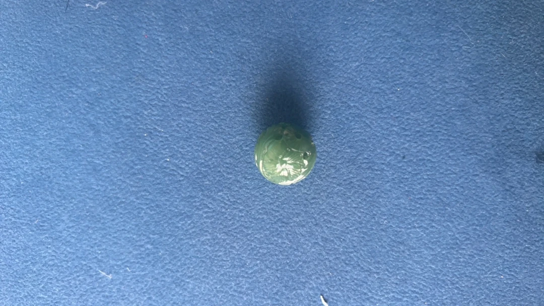 和田玉碧玉绣球珠子