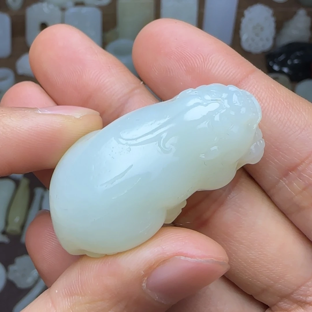 和田玉挂件未镶嵌