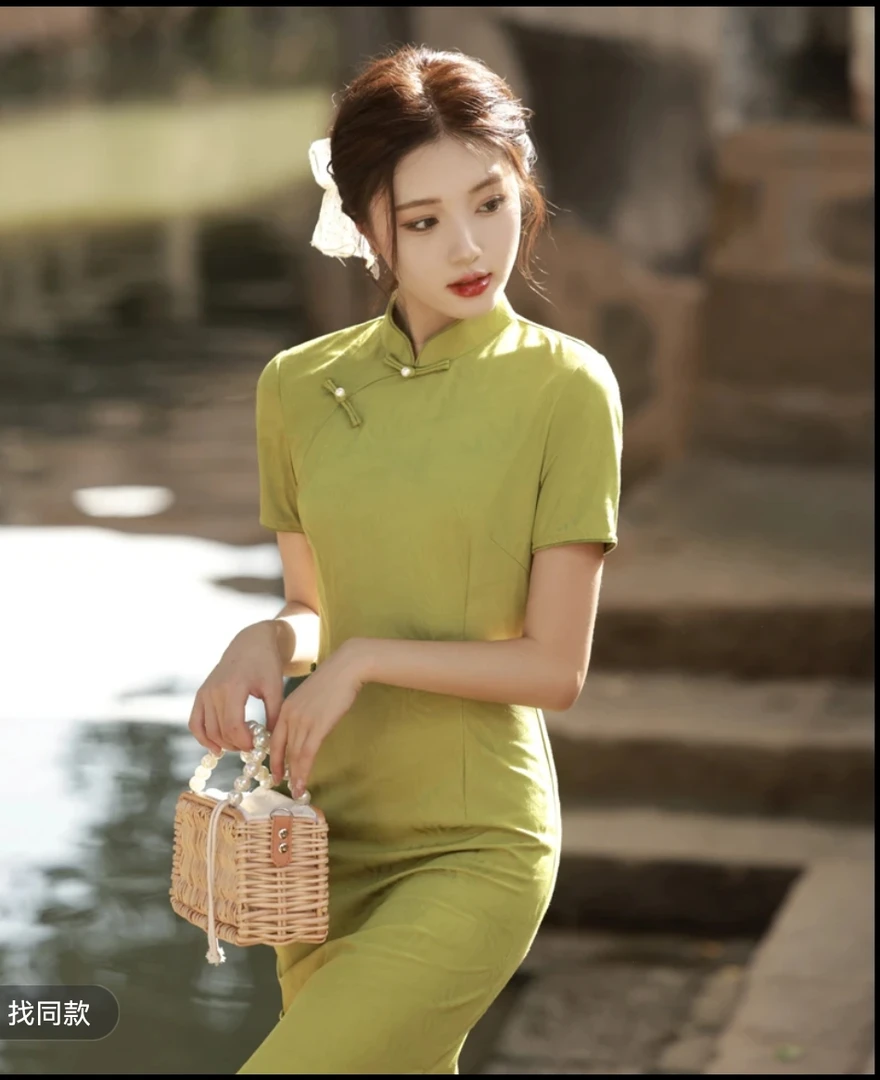 【青梅】新款绿色显白显瘦修身改良旗袍复古文艺气质女人味中长款