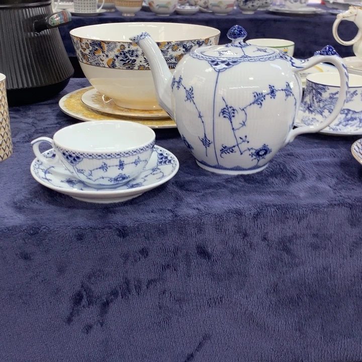 瓷片一壶双杯碟套装