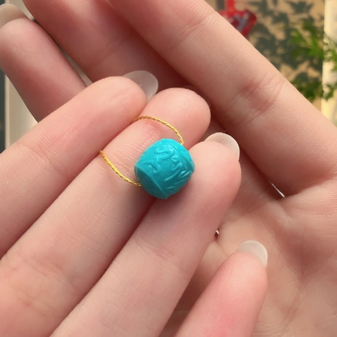 绿松石未镶嵌颈饰