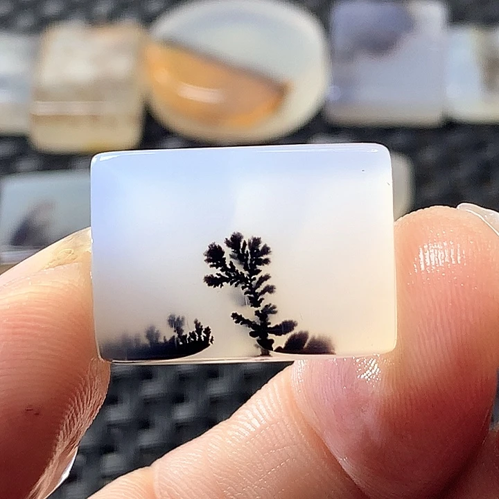 未镶嵌颈饰玛瑙/玉髓