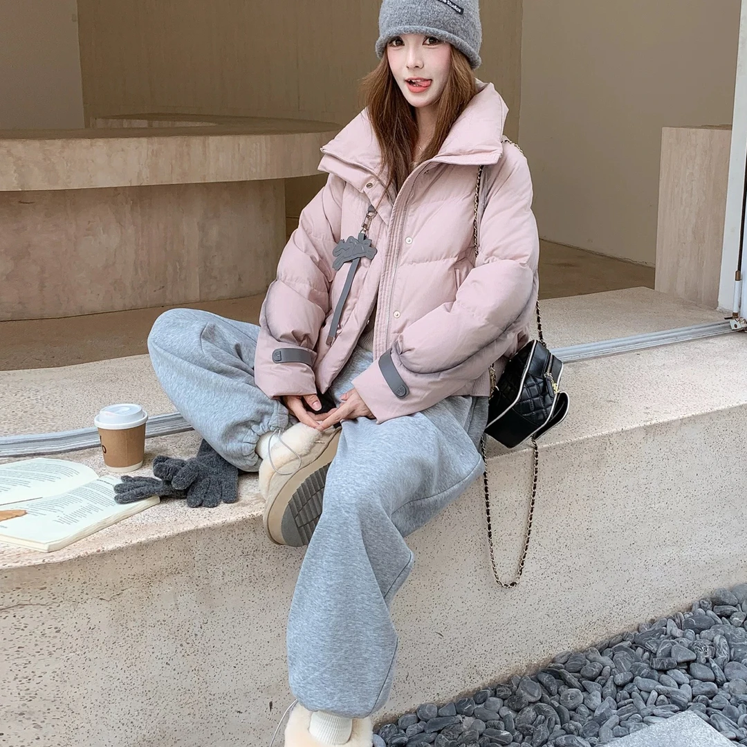 8208粉色立领短款加厚保暖减龄面包服外套冬季小个子