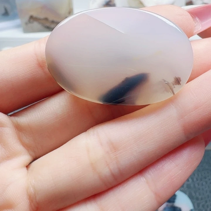 玛瑙/玉髓未镶嵌珠宝奇石