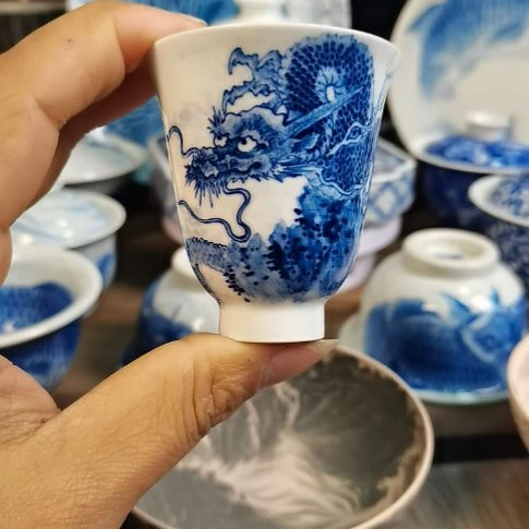 景德镇陶瓷青花龙闻香杯