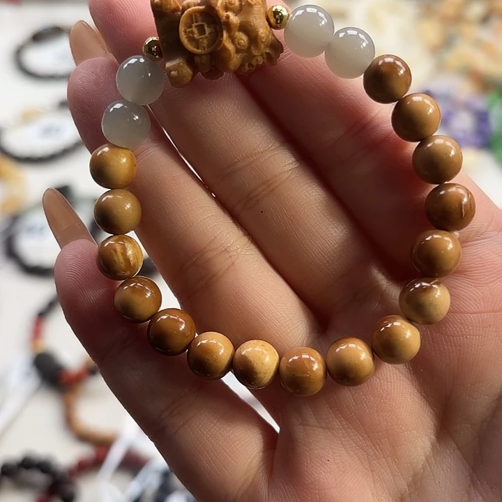 菩提根/象牙果吊坠黄色