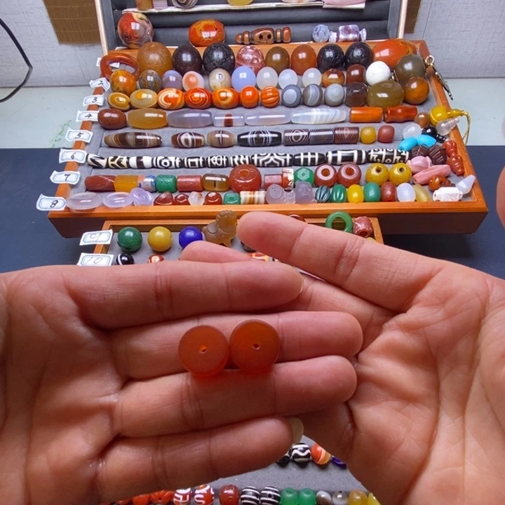 玛瑙/玉髓未镶嵌巴西玛瑙饰品桶珠