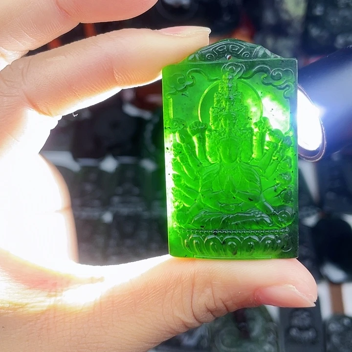 蛇纹石玉未镶嵌手链泰山玉千手观音。生肖鼠守护神