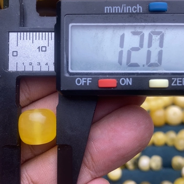 琥珀未镶嵌裸石13号12*10.8
