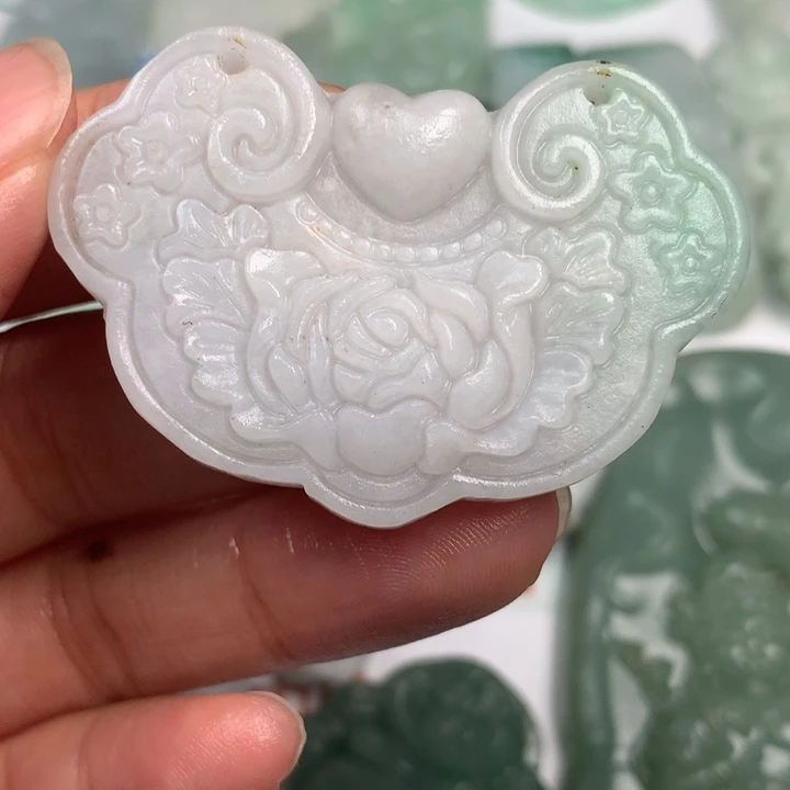 未镶嵌定制翡翠翡翠
