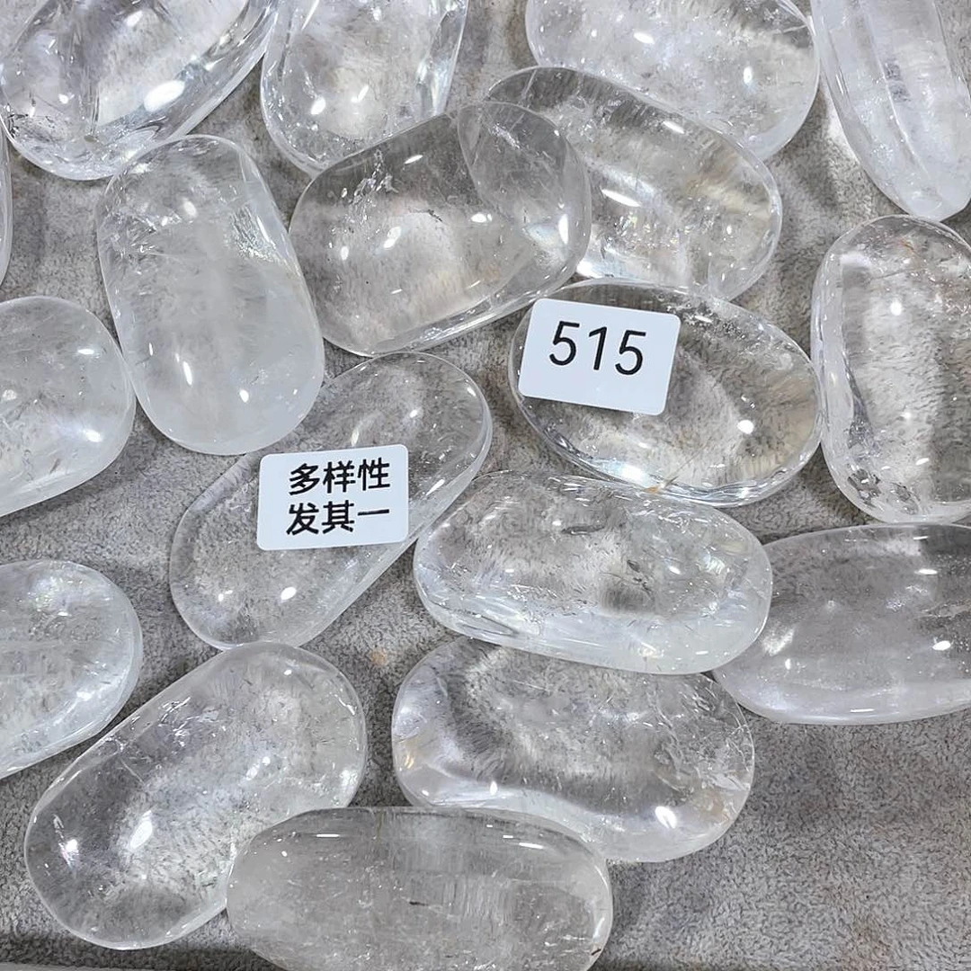 水晶摆件……未镶嵌一个