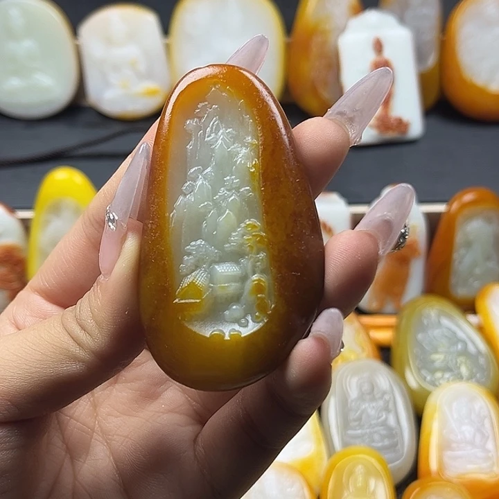 和田玉未镶嵌颈饰