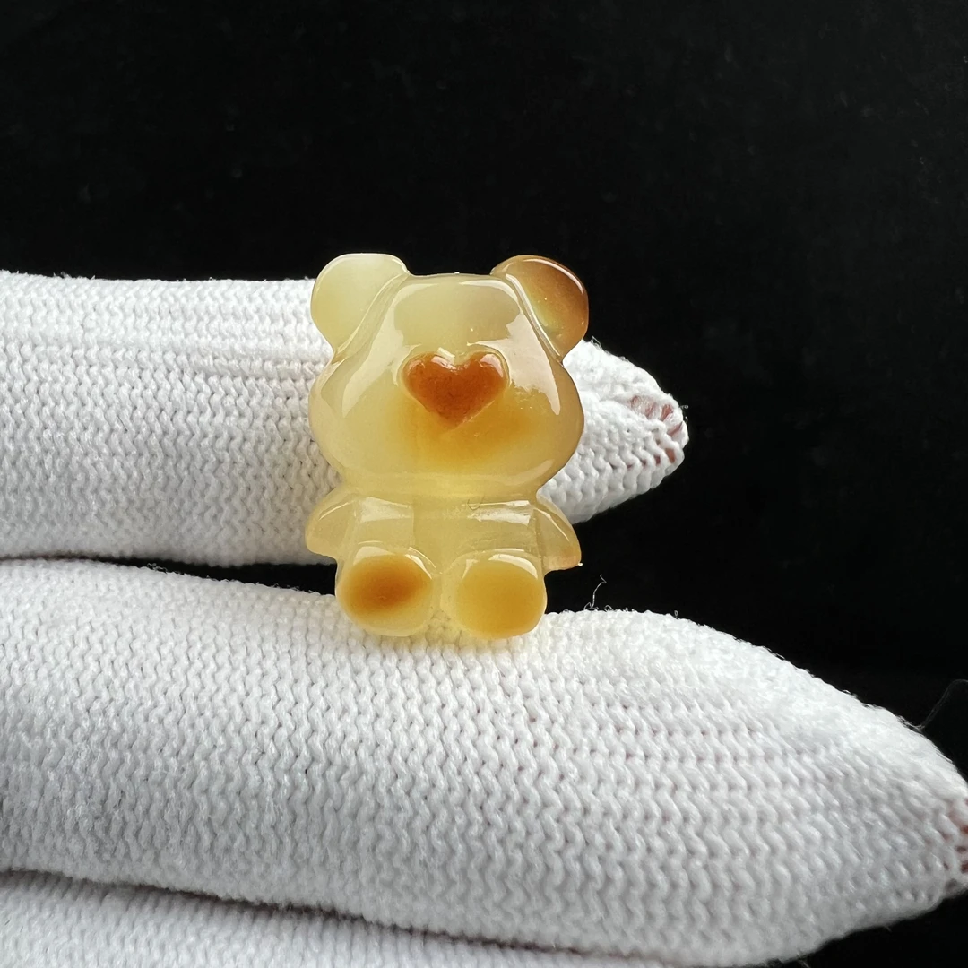 M3932天然原矿蜜蜡雕刻小熊 14.8*19.8mm支持复检 假一罚四