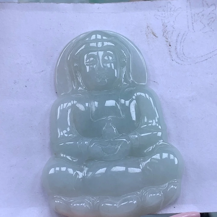 颈饰未镶嵌翡翠观音