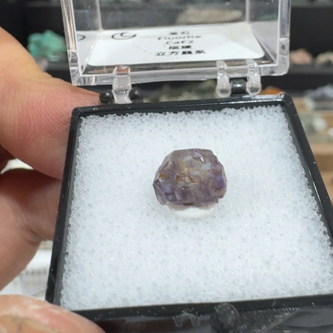 月下珠宝严选矿物